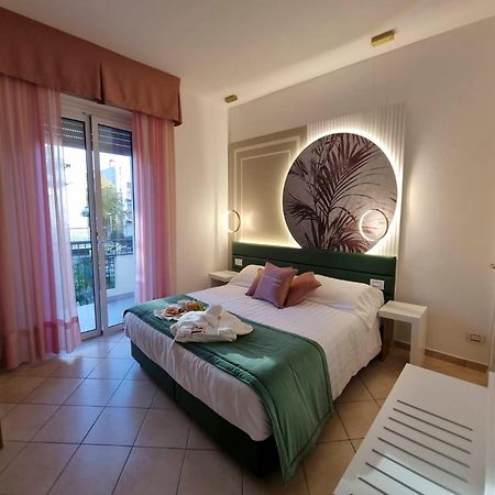 Hotel Angelini Rimini Luaran gambar