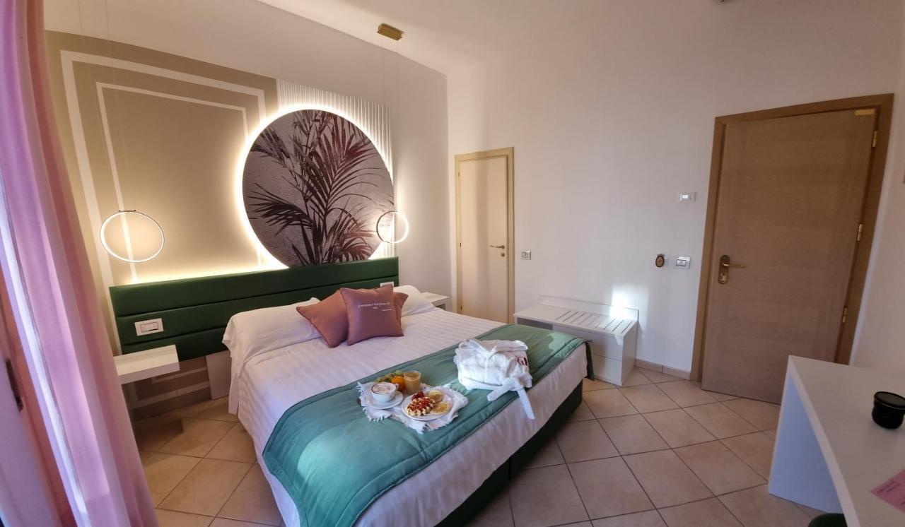 Hotel Angelini Rimini Luaran gambar