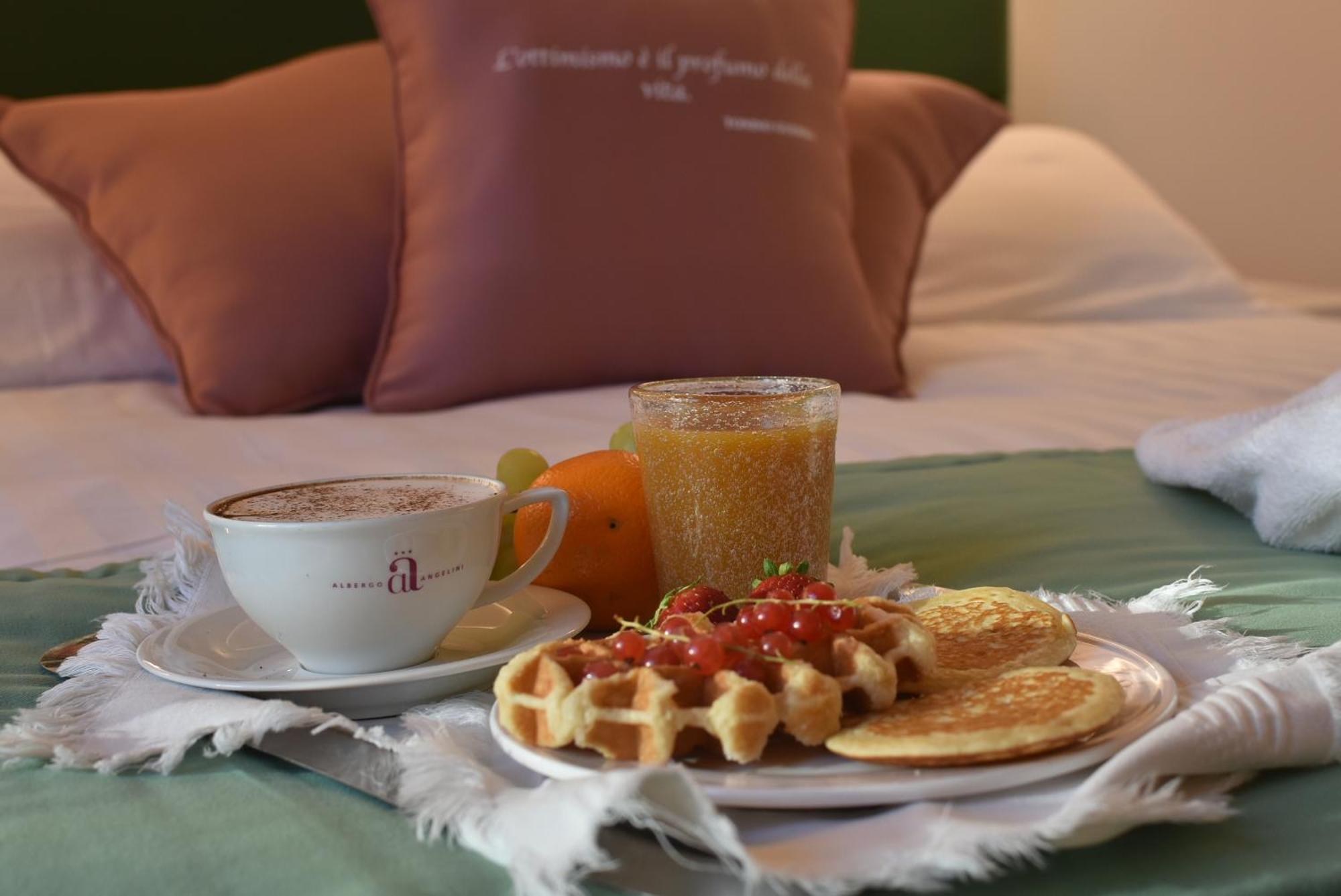 Hotel Angelini Rimini Luaran gambar