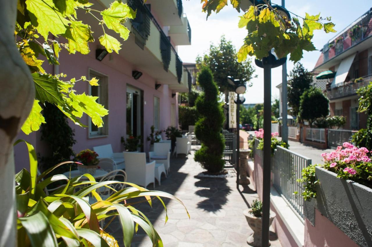 Hotel Angelini Rimini Luaran gambar